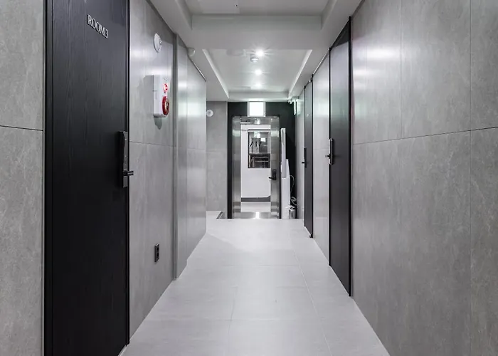 Hotel Via Jongno